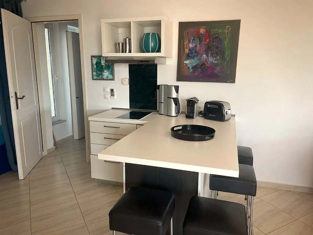 Das Apartment — 6